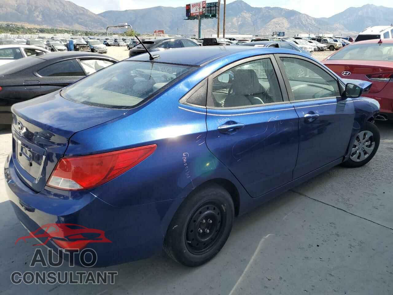HYUNDAI ACCENT 2017 - KMHCT4AE7HU195147