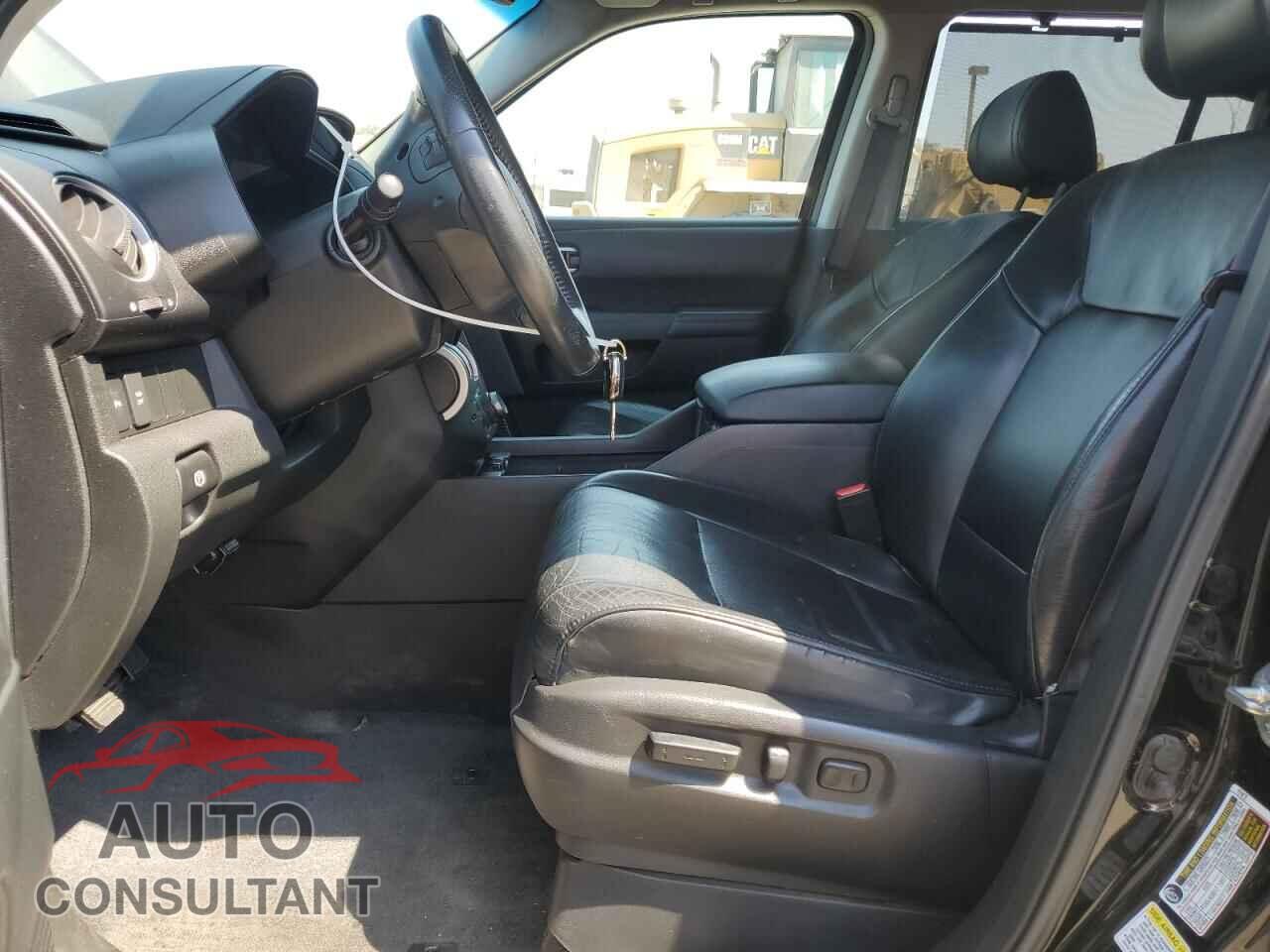 HONDA PILOT 2011 - 5FNYF3H9XBB041665