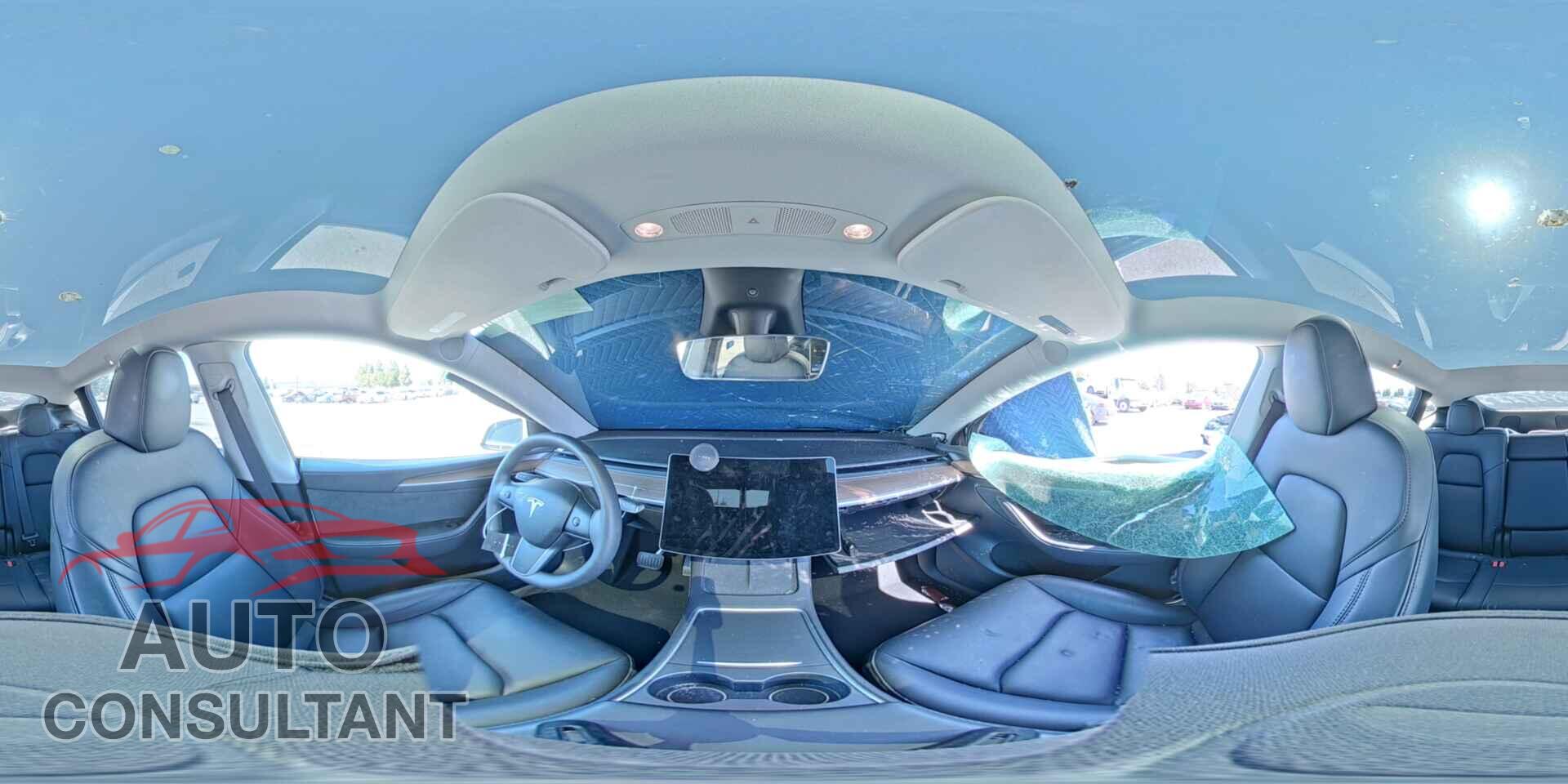 TESLA MODEL Y 2024 - 7SAYGDEE8RF114582