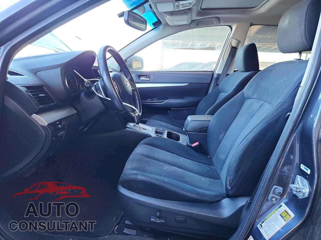 SUBARU OUTBACK 2013 - 4S4BRBGC6D3300636
