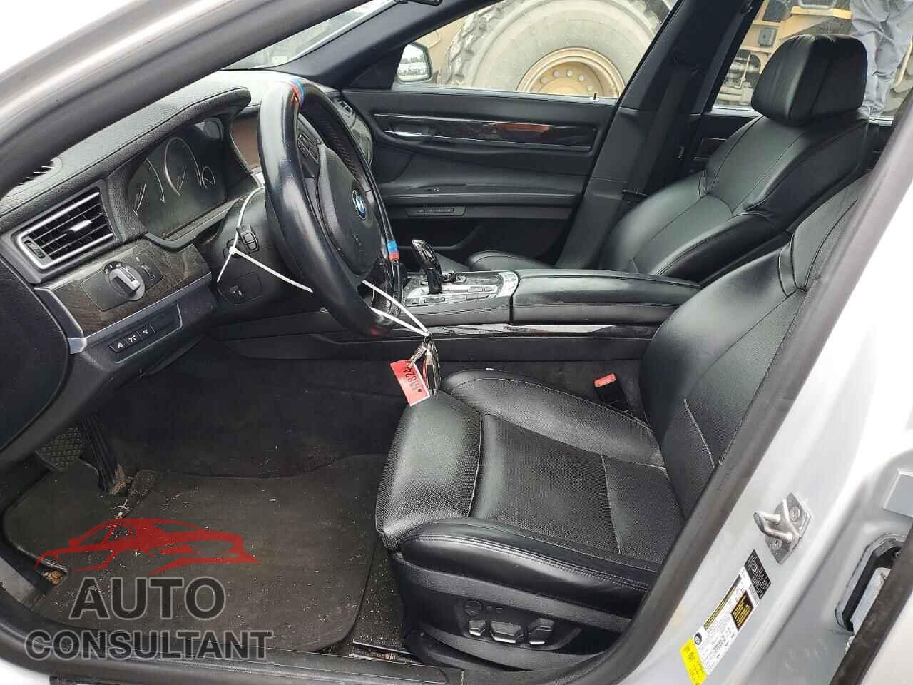 BMW 7 SERIES 2012 - WBAKA8C50CCY37472