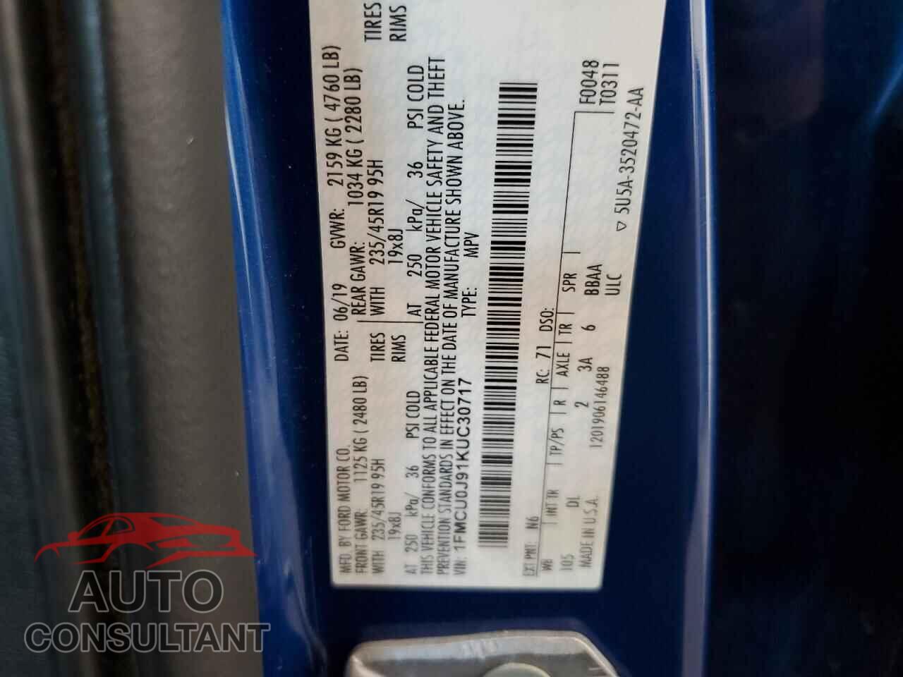 FORD ESCAPE 2019 - 1FMCU0J91KUC30717