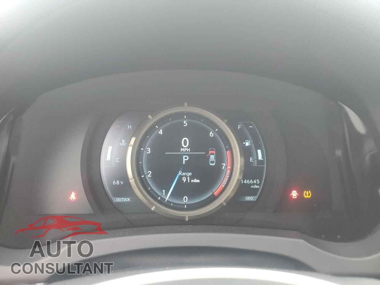 LEXUS IS 2014 - JTHCE1D2XE5004243