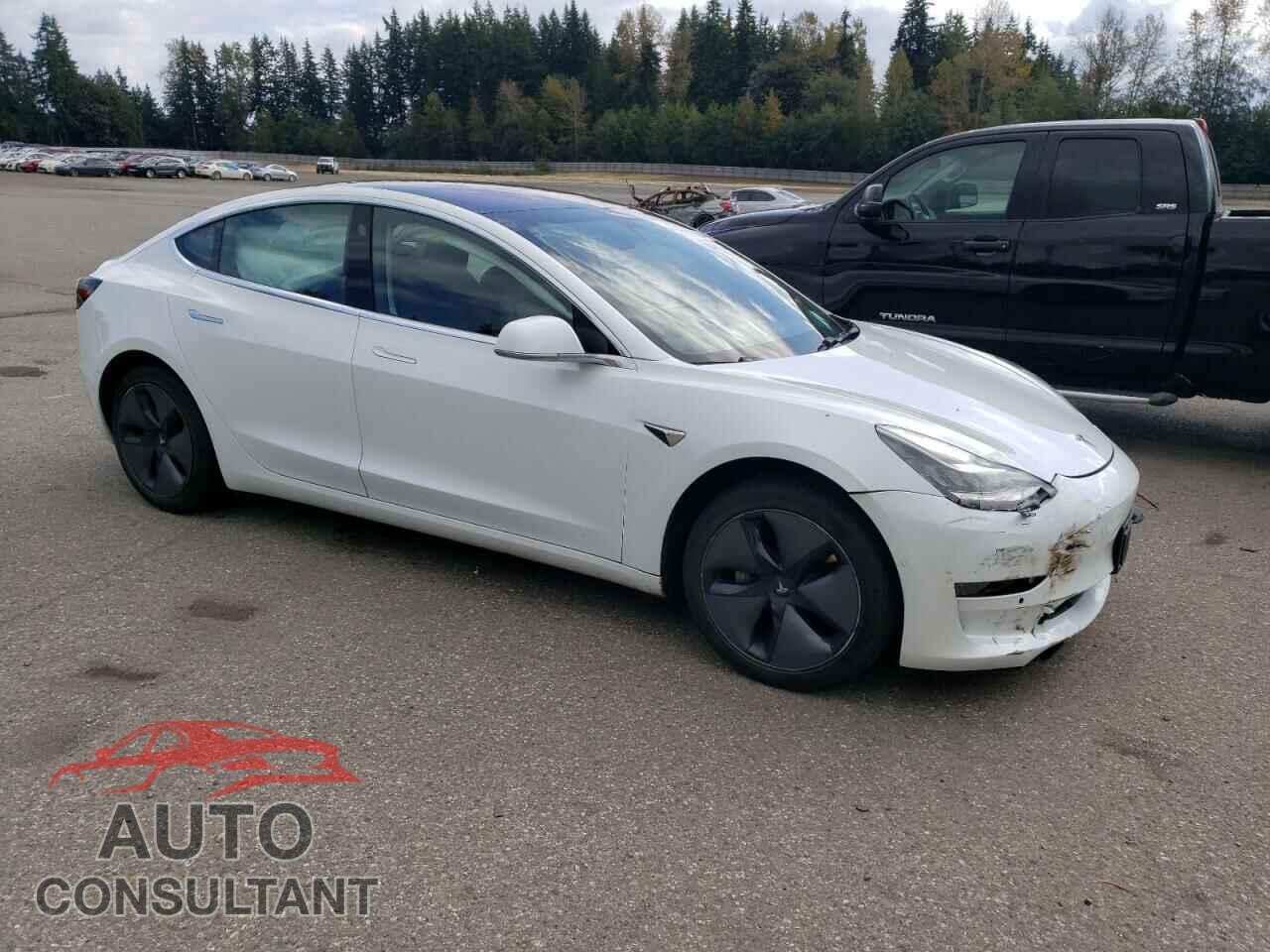 TESLA MODEL 3 2018 - 5YJ3E1EAXJF041177
