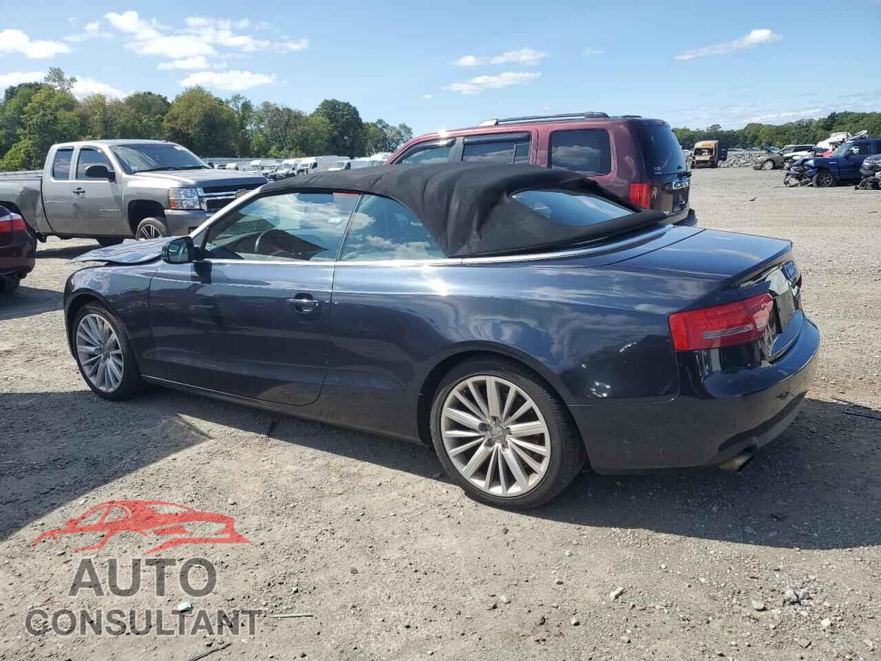 AUDI A5 2012 - WAULFAFH9CN001067