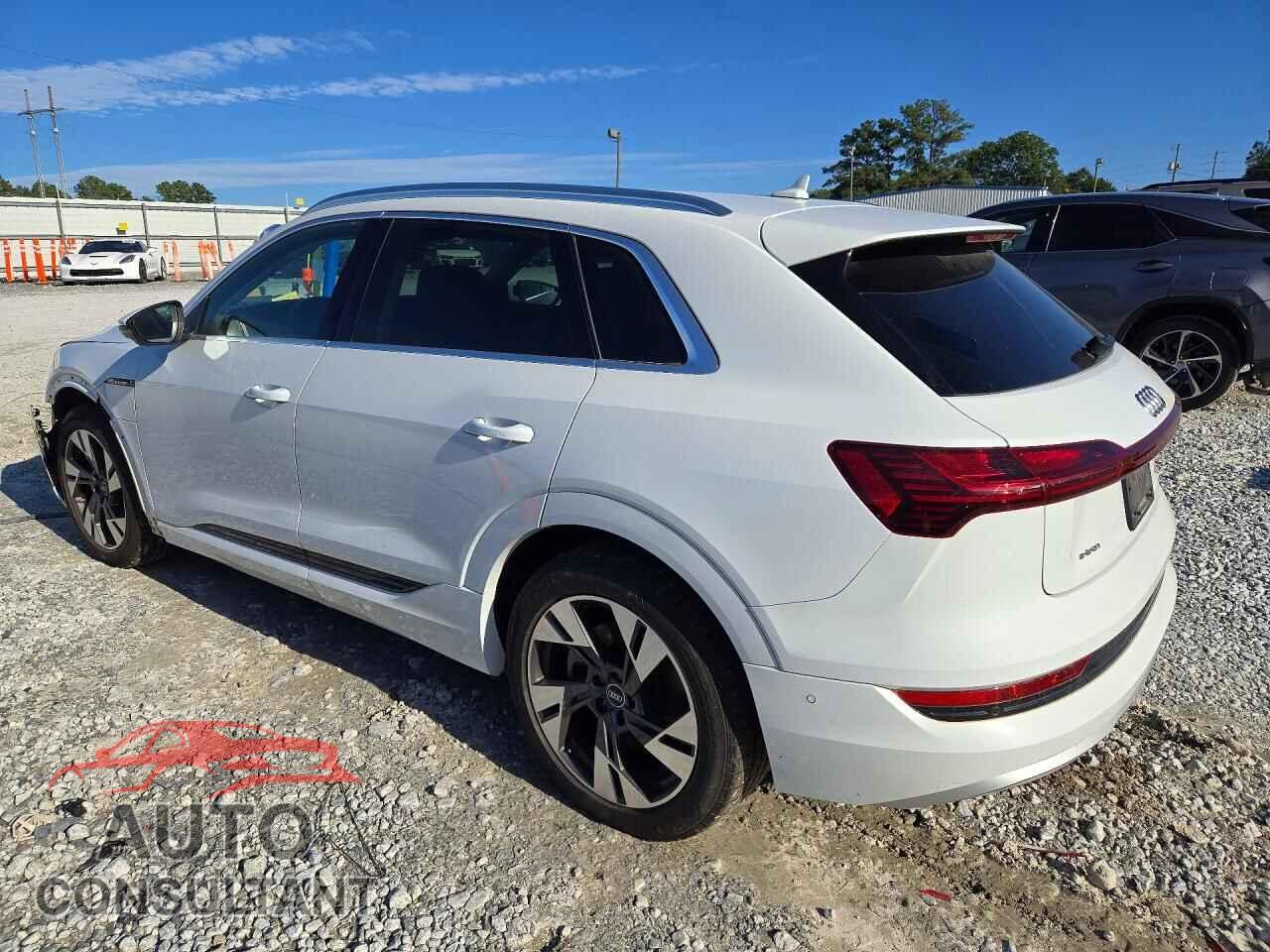 AUDI E-TRON 2023 - WA1LABGE8PB025096