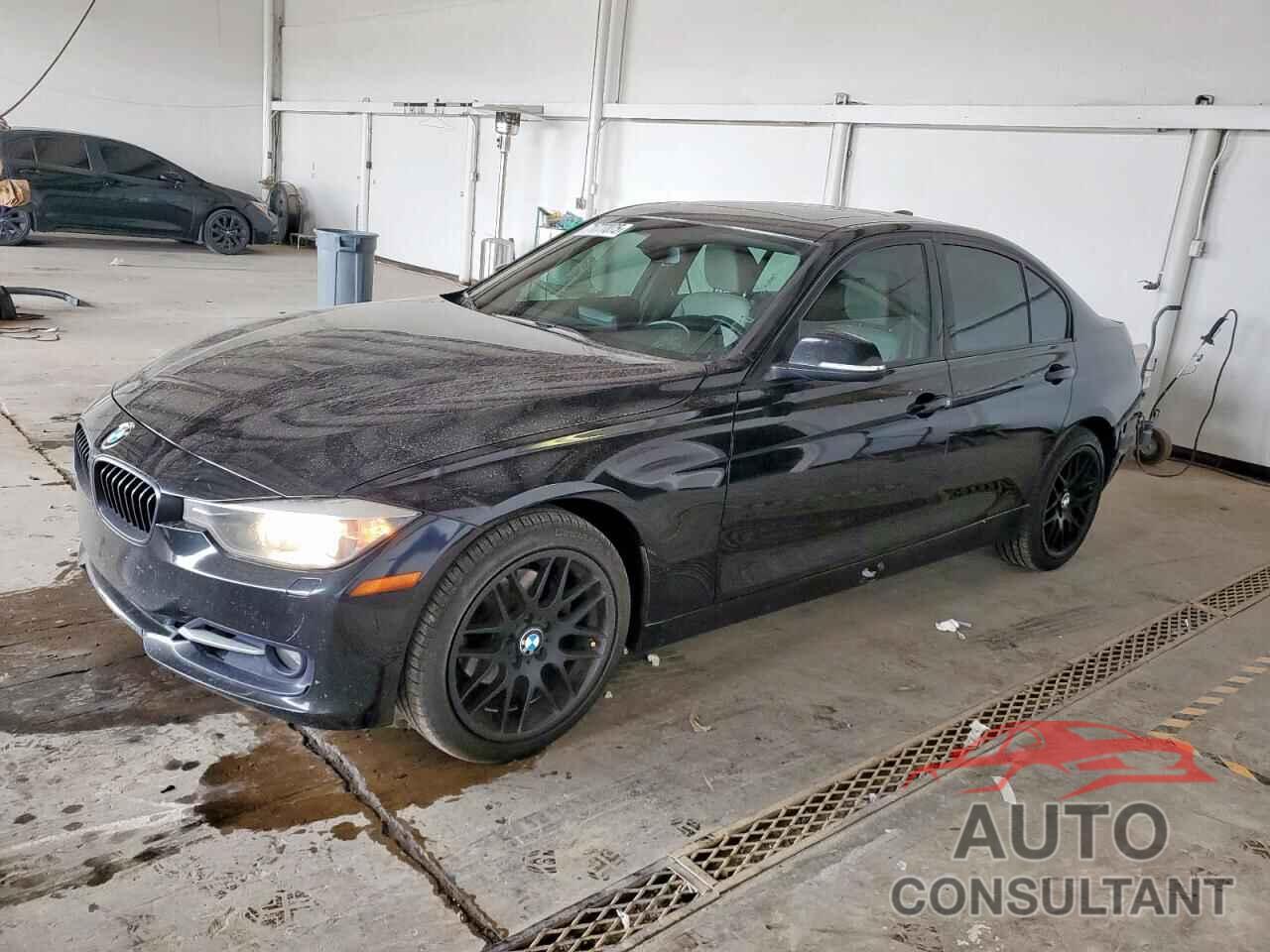 BMW 3 SERIES 2013 - WBA3B3C53DJ810820