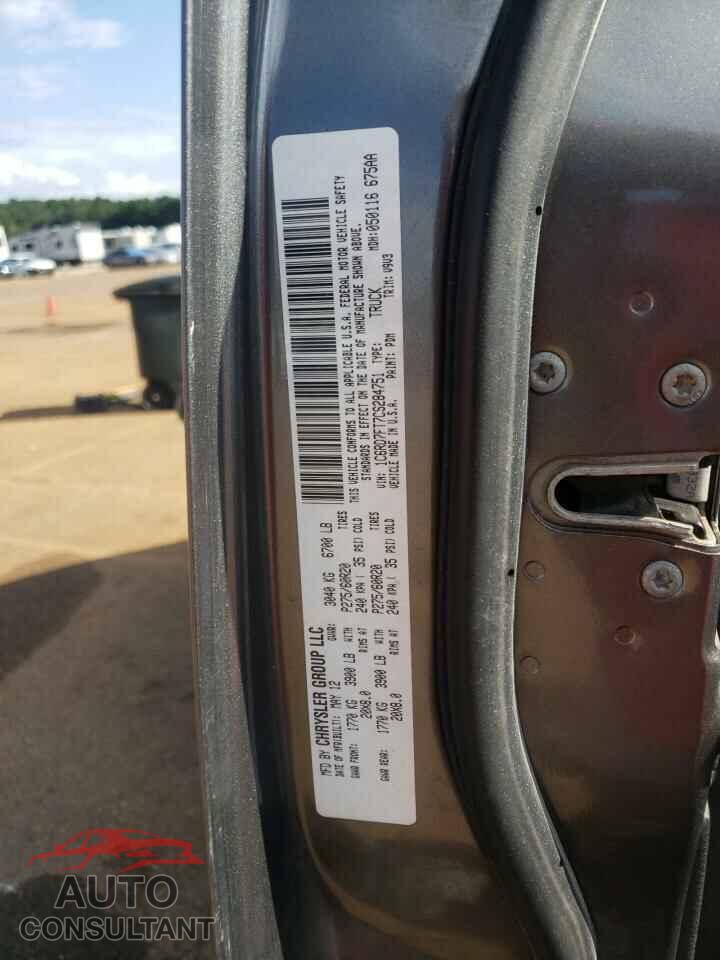 DODGE RAM 1500 2012 - 1C6RD7FT7CS284751