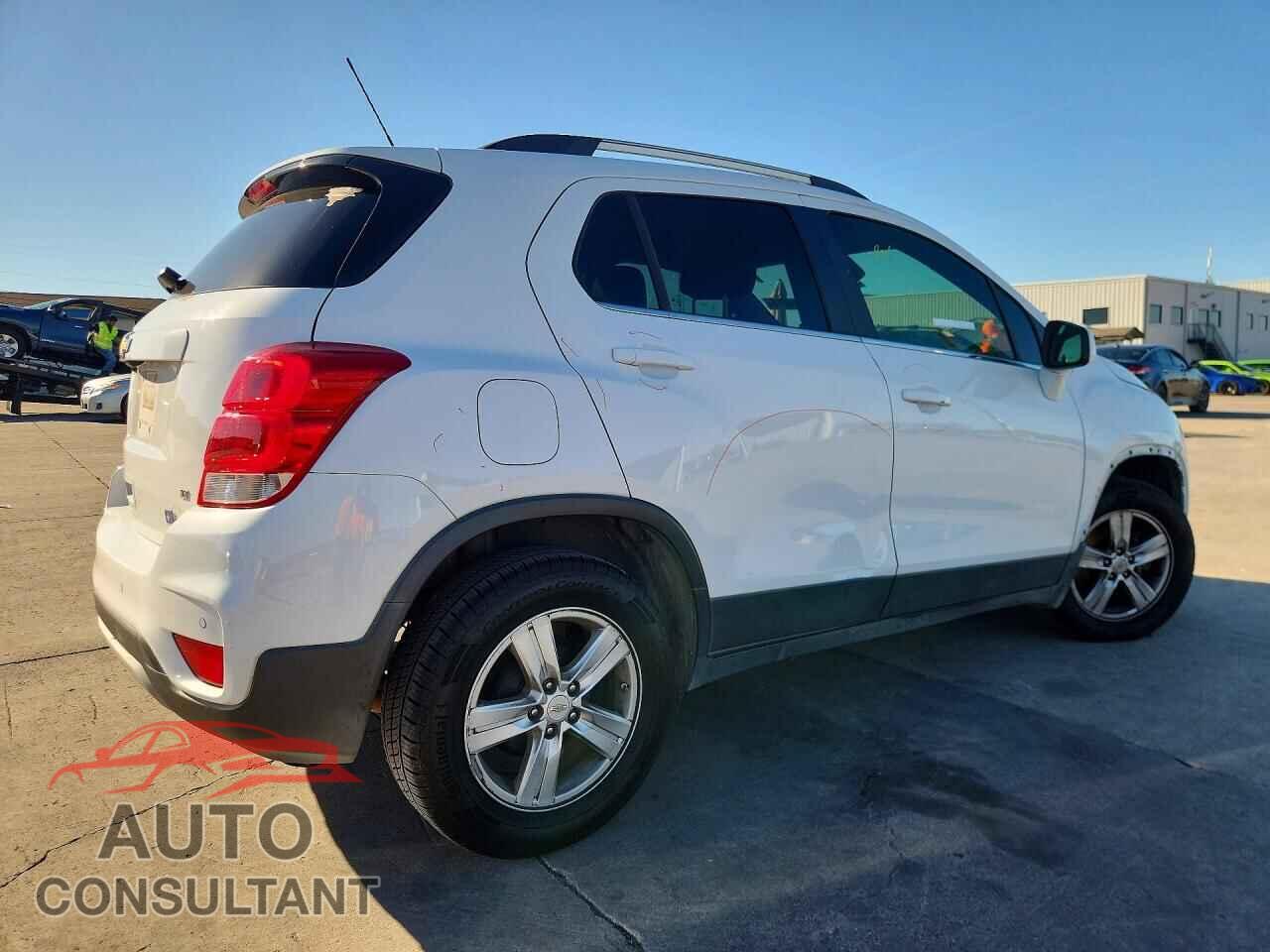 CHEVROLET TRAX 2017 - 3GNCJLSB3HL188335