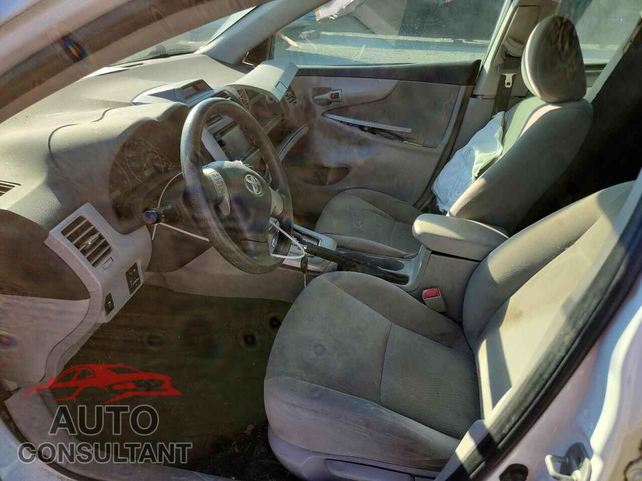 TOYOTA COROLLA 2013 - 5YFBU4EE8DP197892