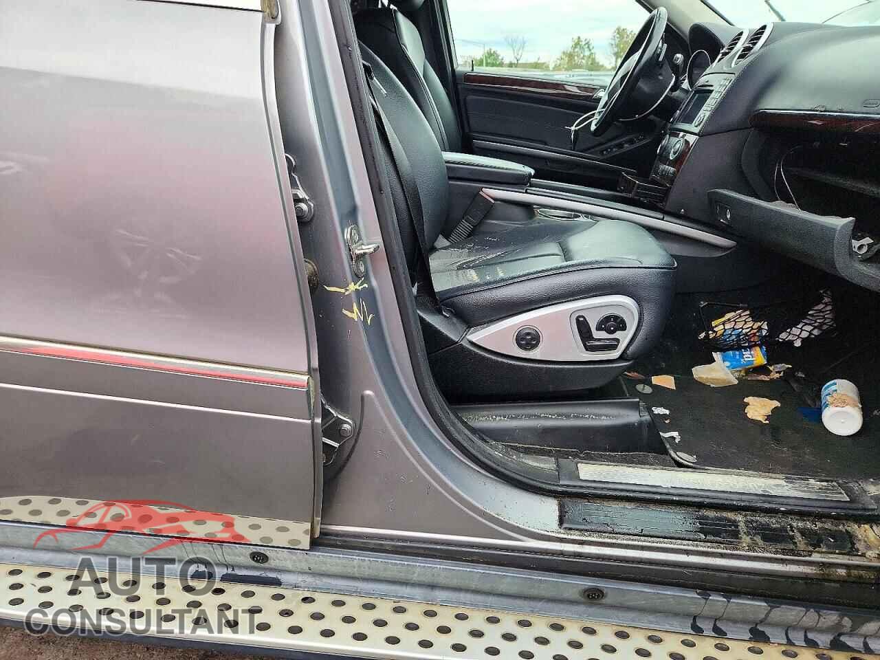 MERCEDES-BENZ GL-CLASS 2012 - 4JGBF7BE2CA763849