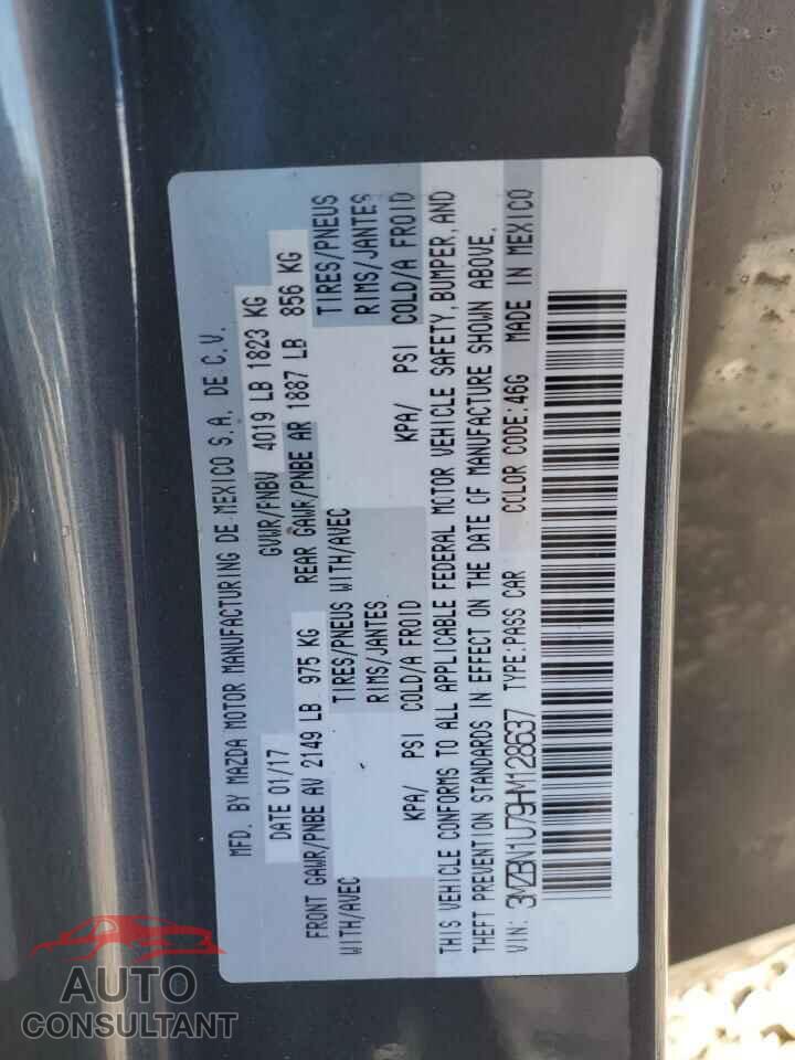 MAZDA 3 2017 - 3MZBN1U79HM128637