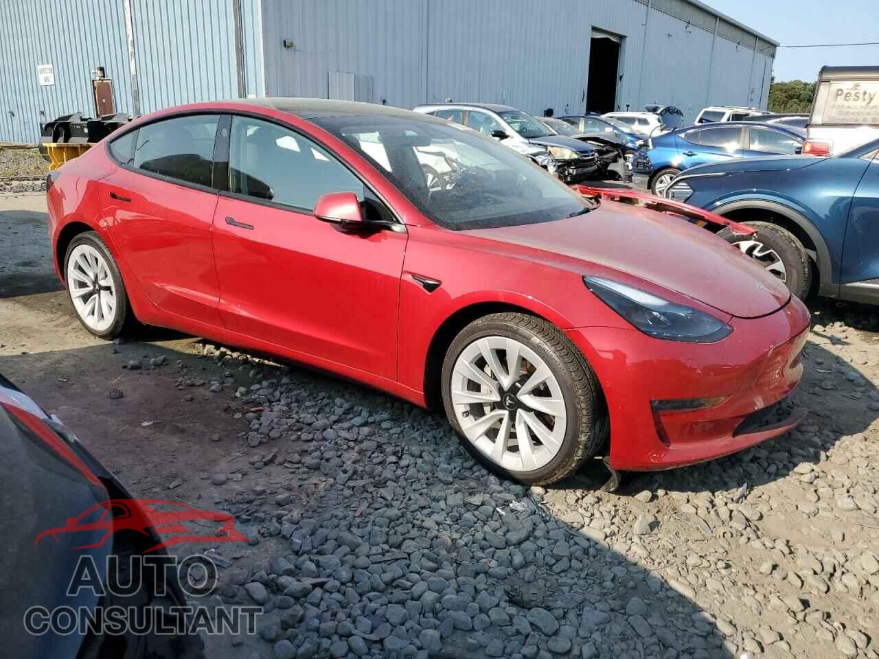 TESLA MODEL 3 2022 - 5YJ3E1EB5NF266928