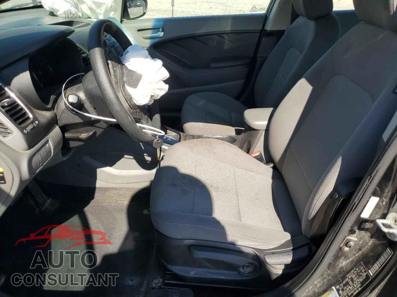 KIA FORTE 2017 - 3KPFK4A73HE143003