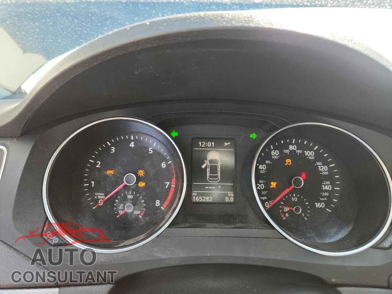 VOLKSWAGEN JETTA 2017 - 3VWDB7AJ2HM230723