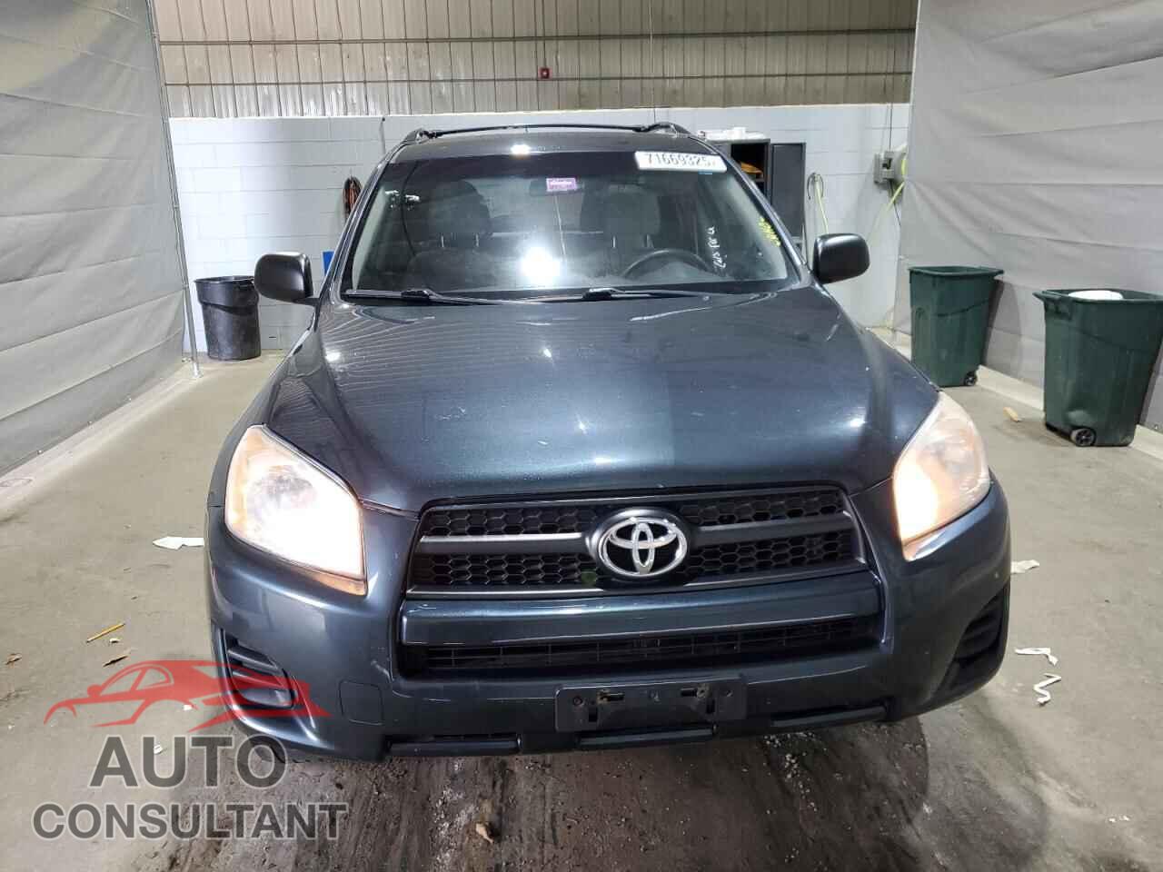 TOYOTA RAV4 2011 - 2T3BF4DV1BW176719