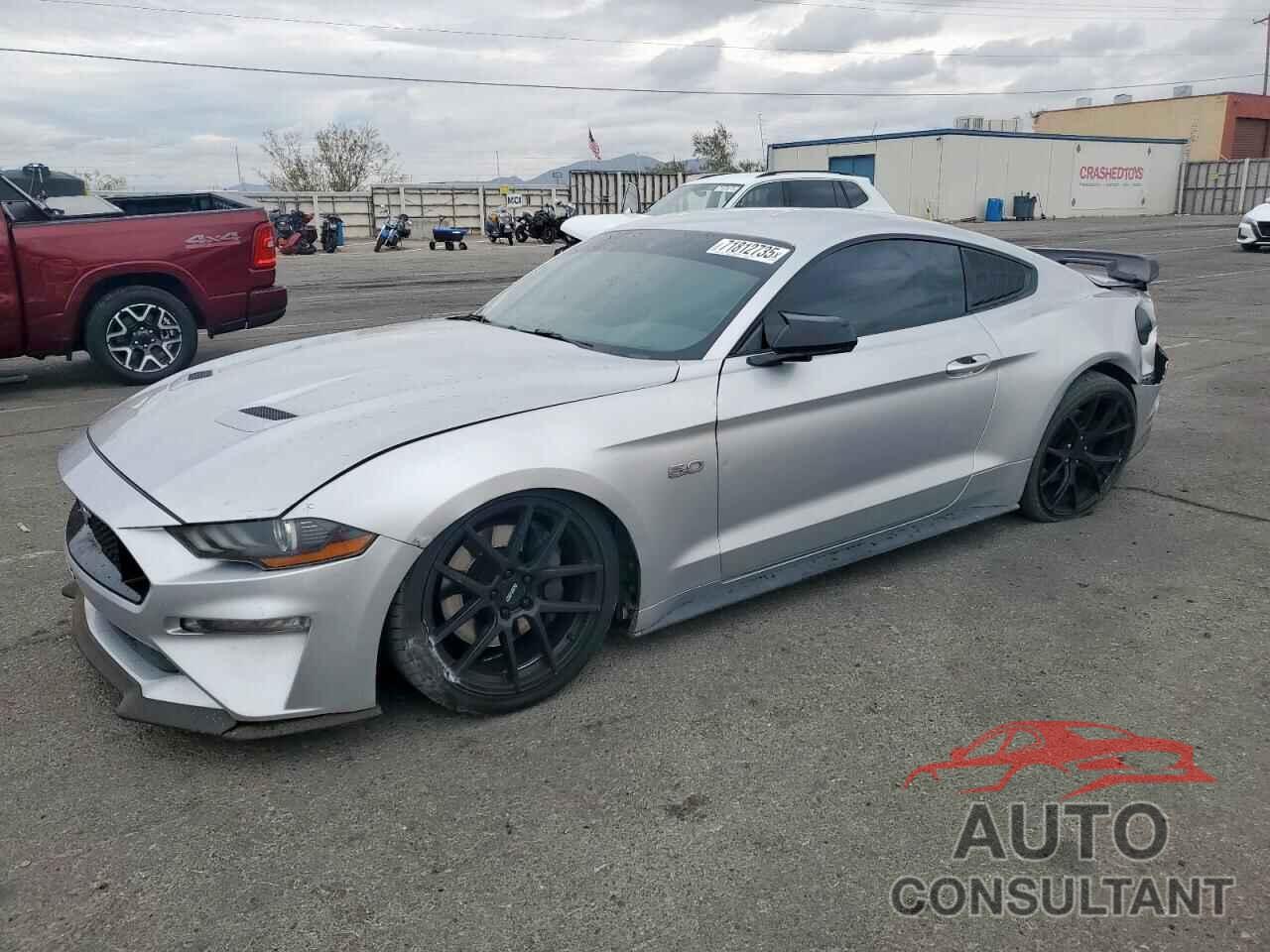 FORD MUSTANG 2018 - 1FA6P8CF5J5166688