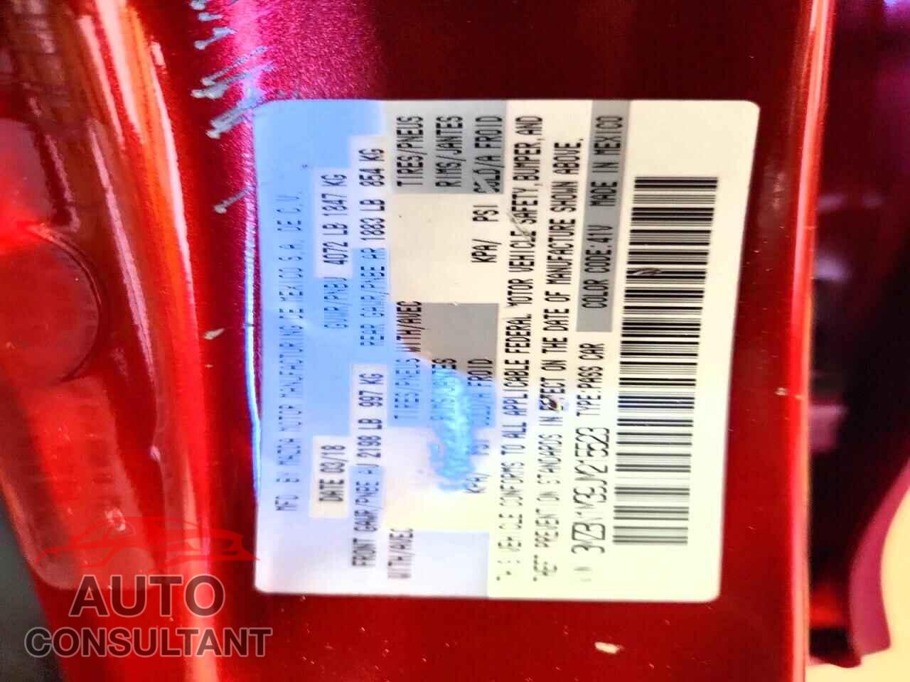 MAZDA 3 2018 - 3MZBN1M39JM215523