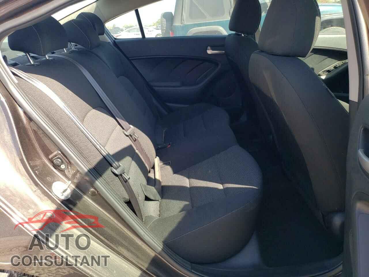 KIA FORTE 2017 - 3KPFK4A78HE100986