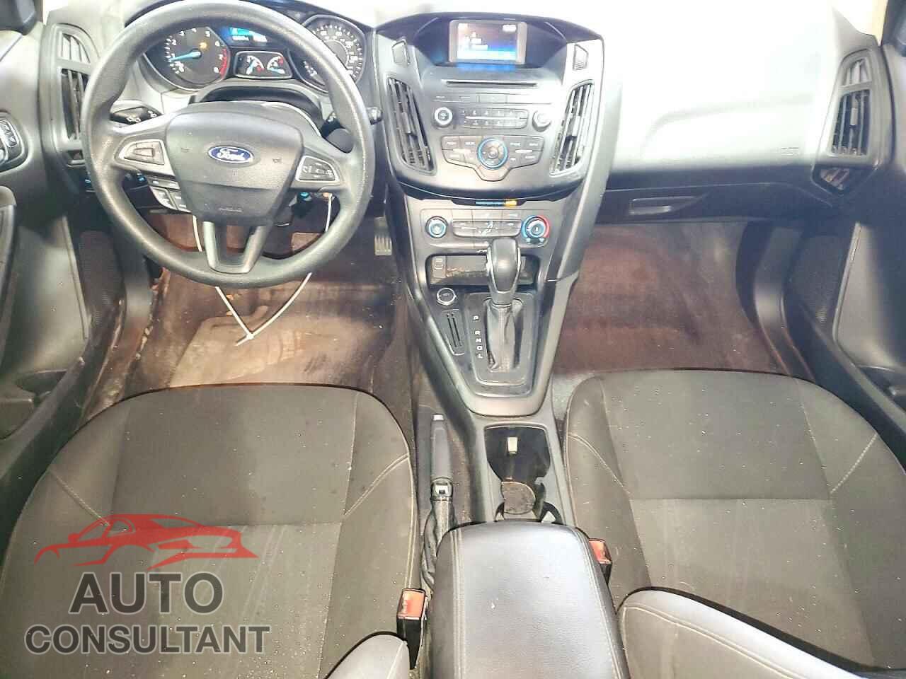 FORD FOCUS 2017 - 1FADP3K20HL278989