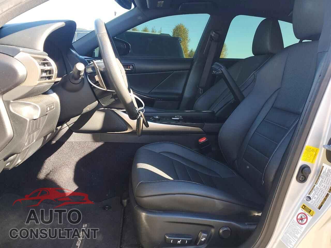 LEXUS IS 2014 - JTHCE1D27E5004927