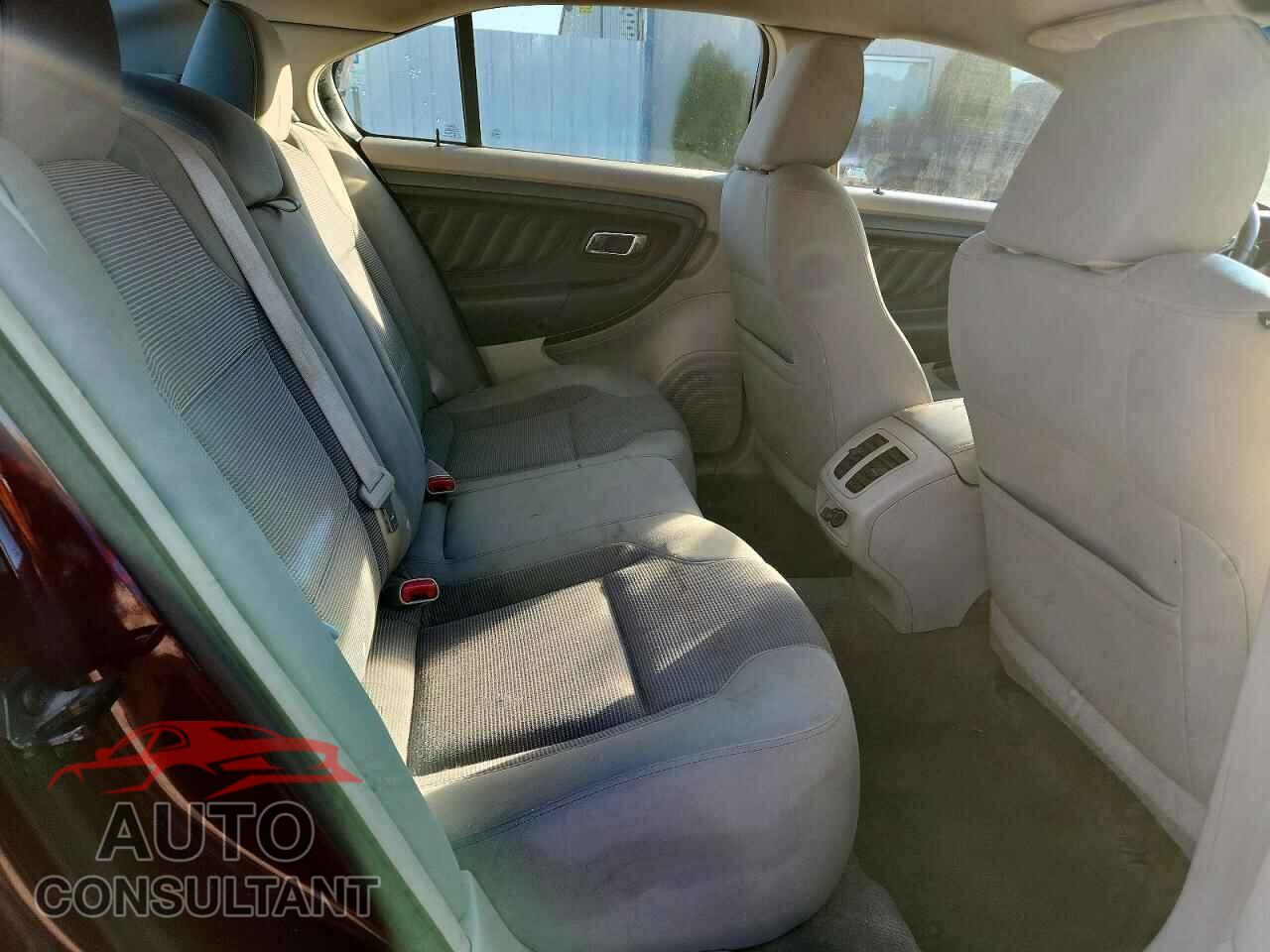 FORD TAURUS 2011 - 1FAHP2EWXBG166436