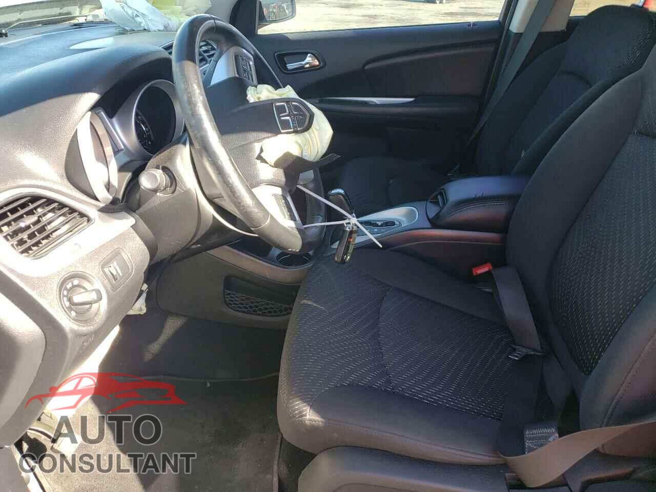 DODGE JOURNEY 2018 - 3C4PDCBB6JT218399