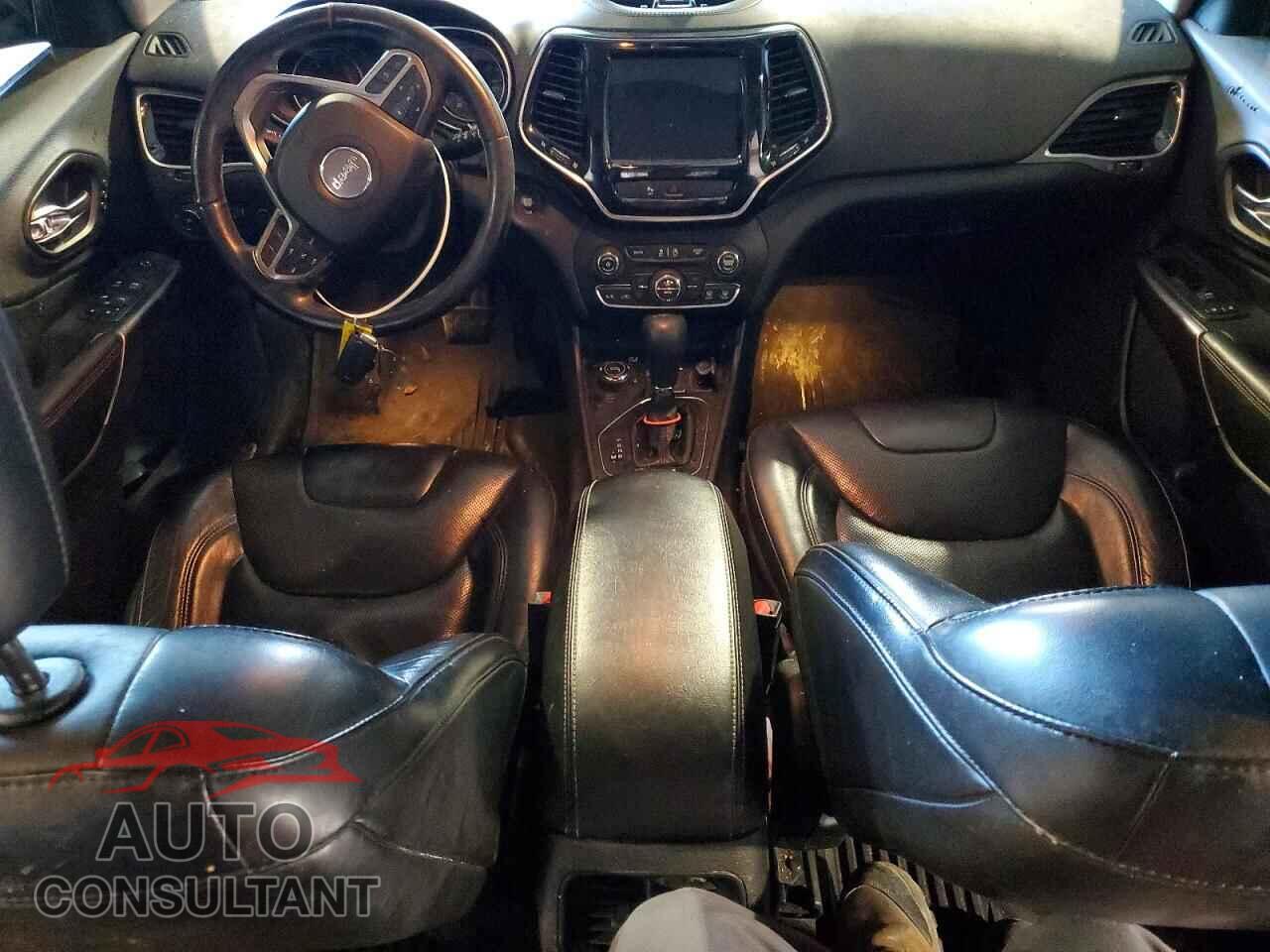 JEEP GRAND CHER 2019 - 1C4PJMDN6KD117232