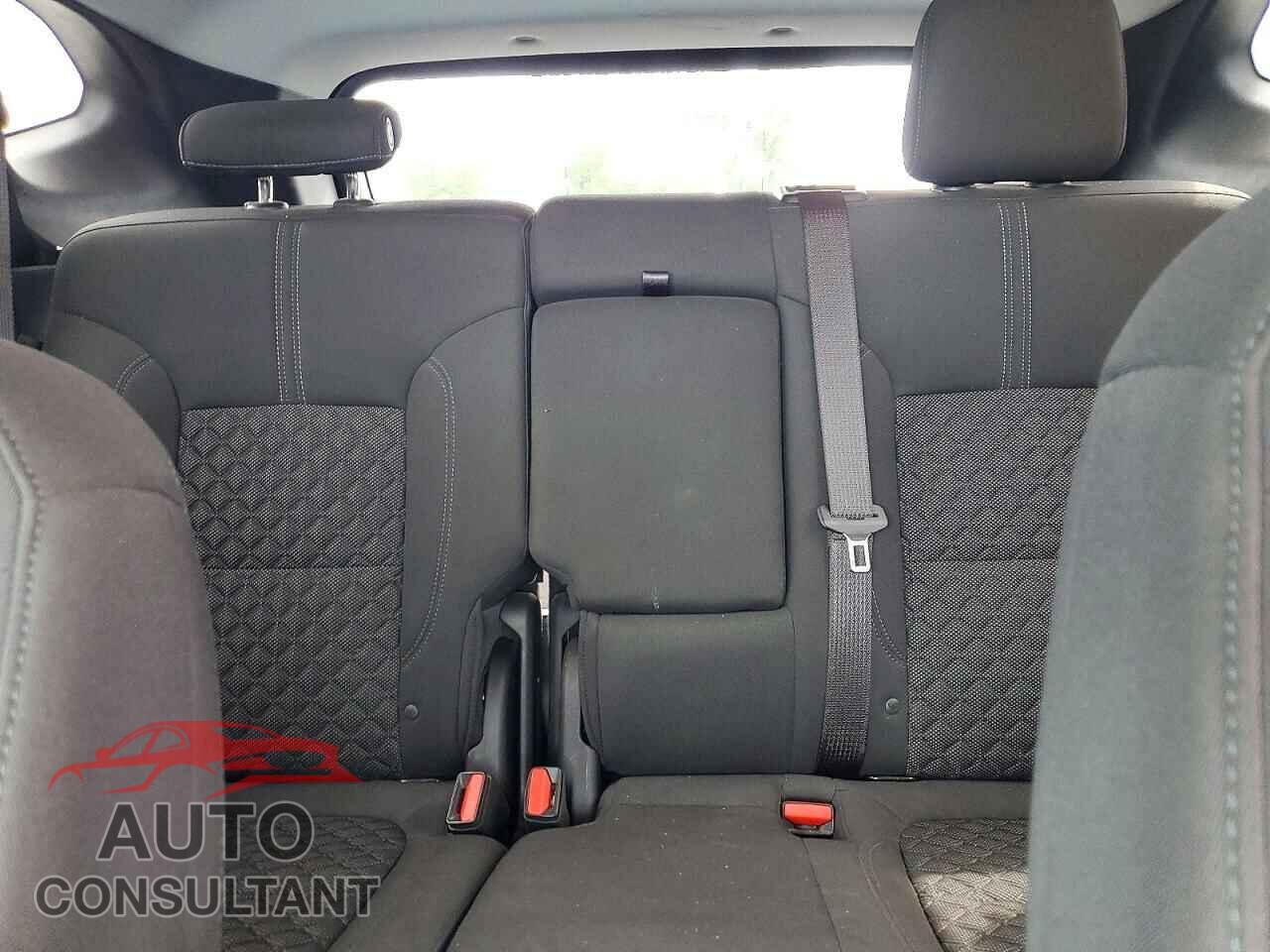 CHEVROLET BLAZER 2021 - 3GNKBHRS0MS556613