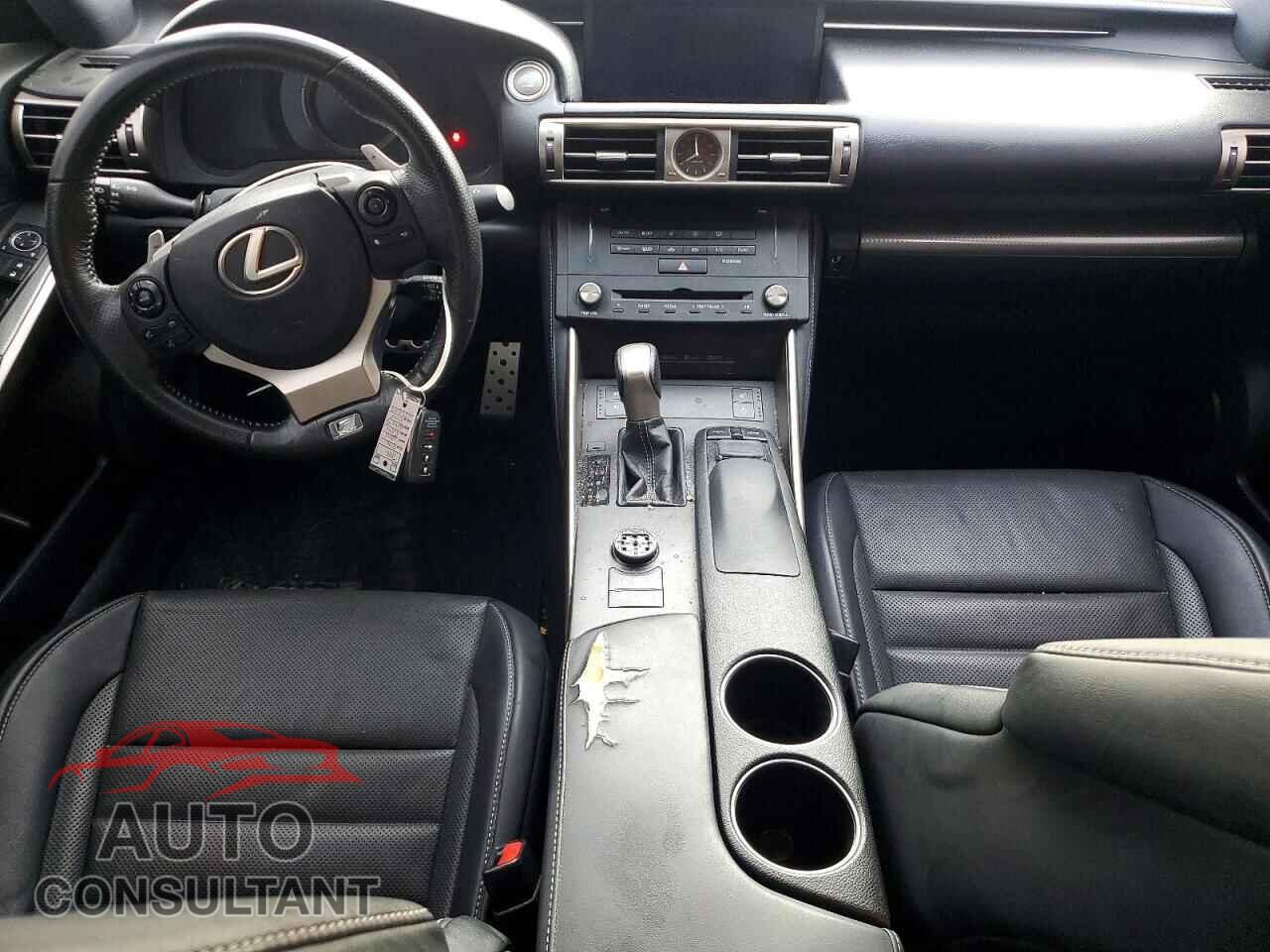 LEXUS IS 2016 - JTHBE1D24G5023837