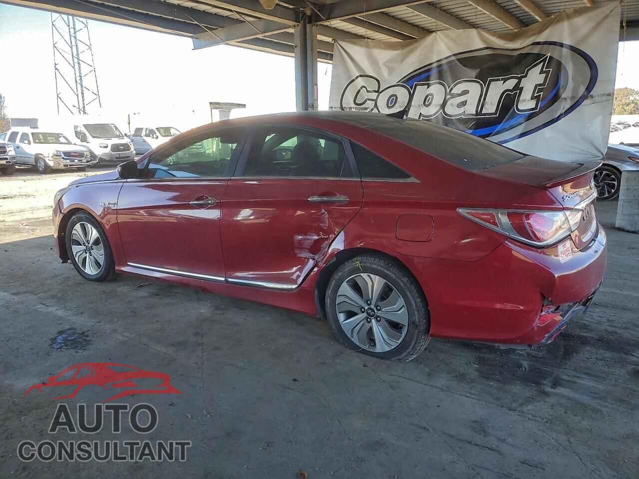 HYUNDAI SONATA 2013 - KMHEC4A43DA070934