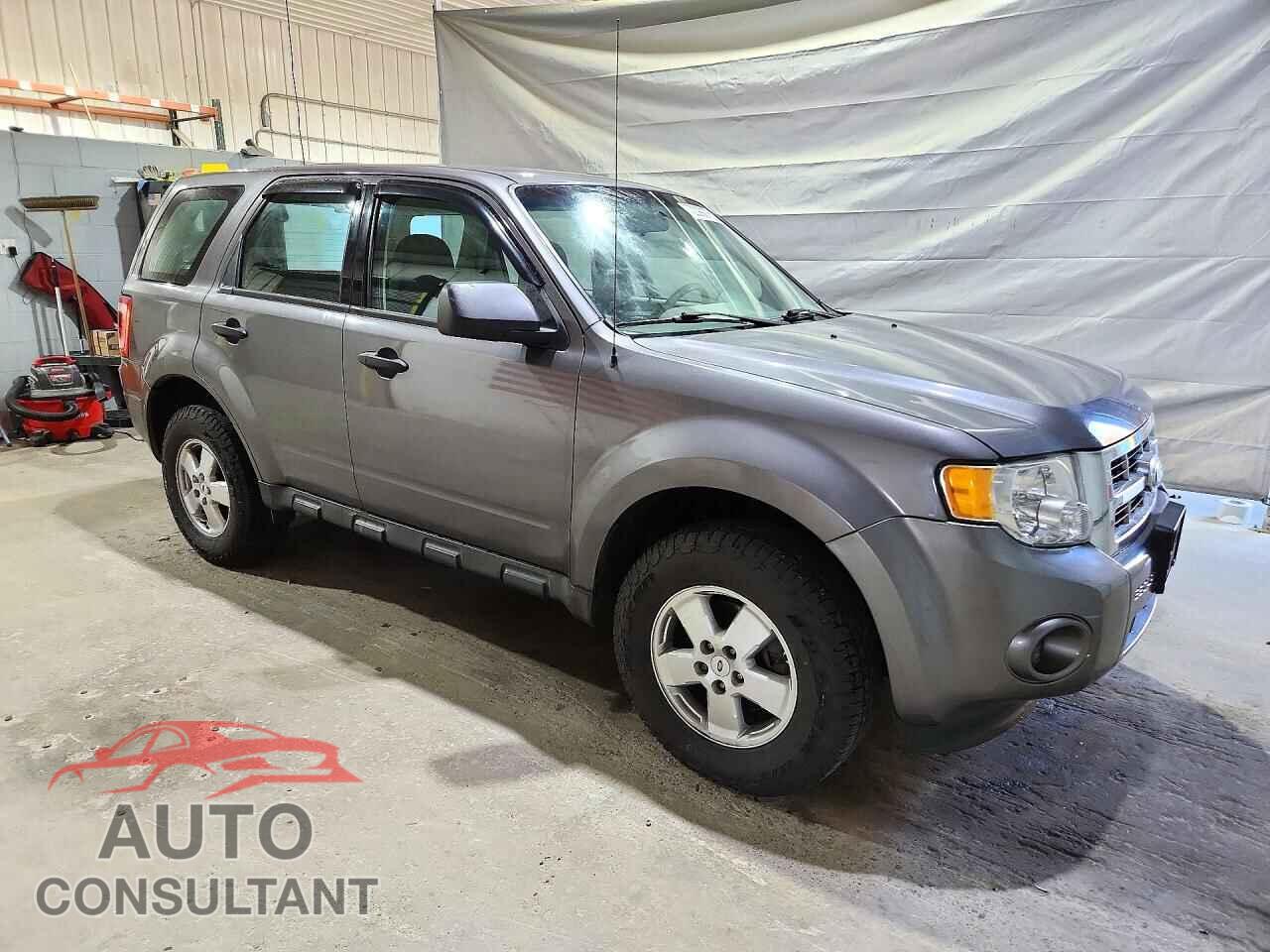 FORD ESCAPE 2011 - 1FMCU9C72BKB94418