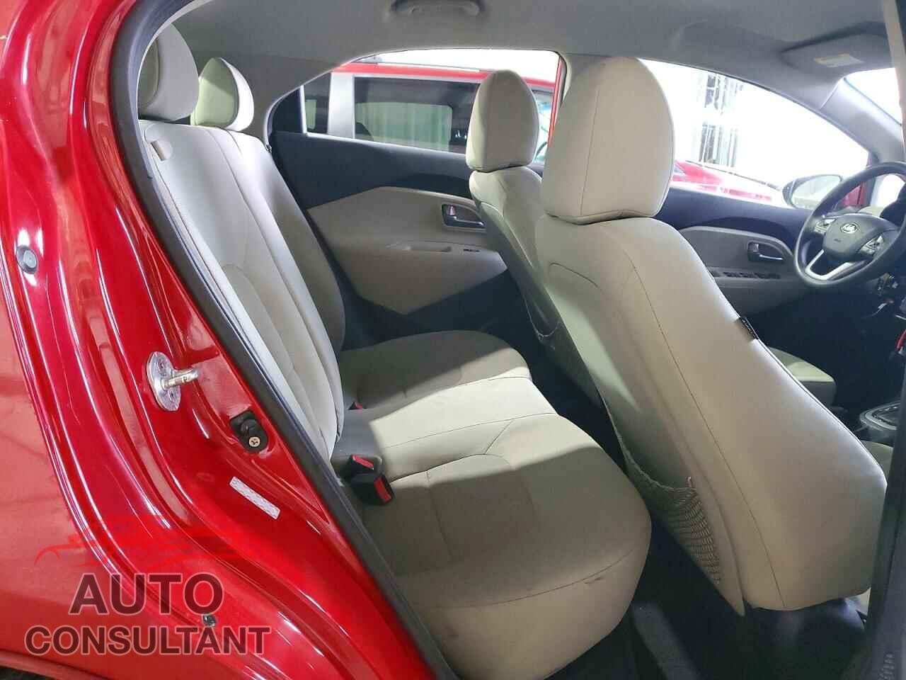 KIA RIO 2013 - KNADM5A36D6135205