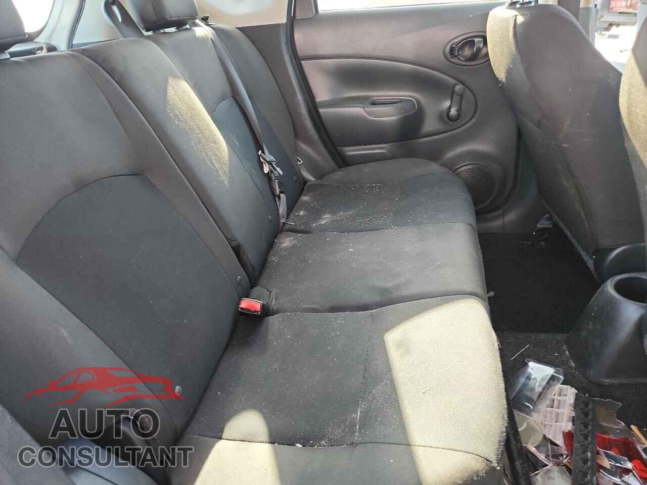 NISSAN VERSA 2017 - 3N1CE2CPXHL380565