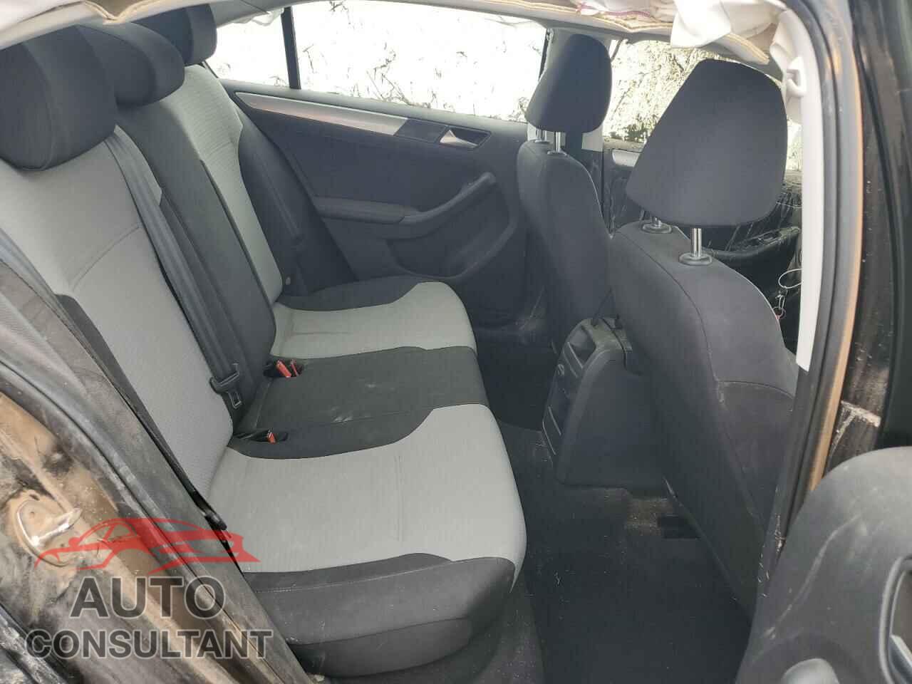 VOLKSWAGEN JETTA 2017 - 3VW2B7AJ0HM237919