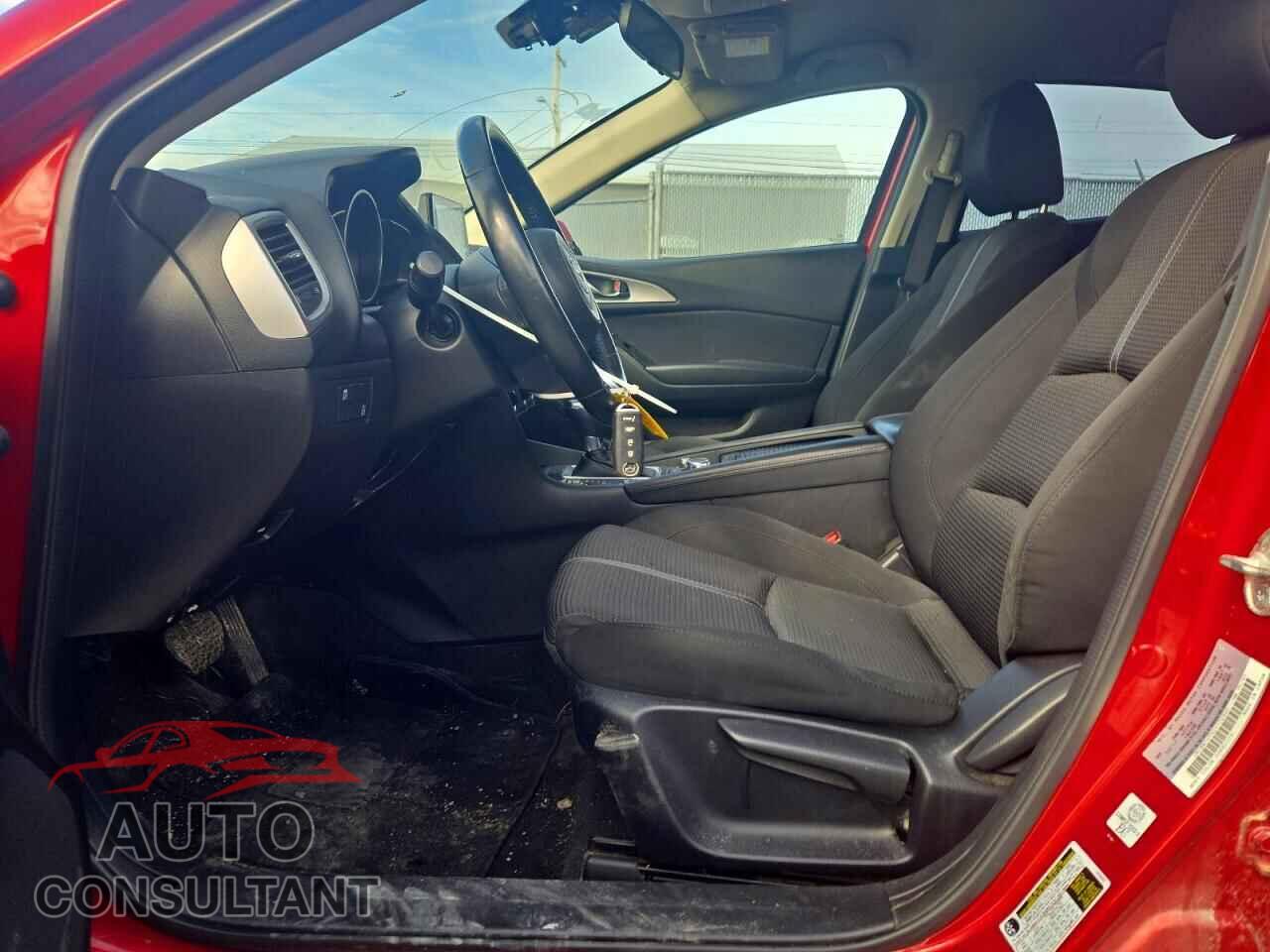 MAZDA 3 2018 - JM1BN1V7XJ1172960
