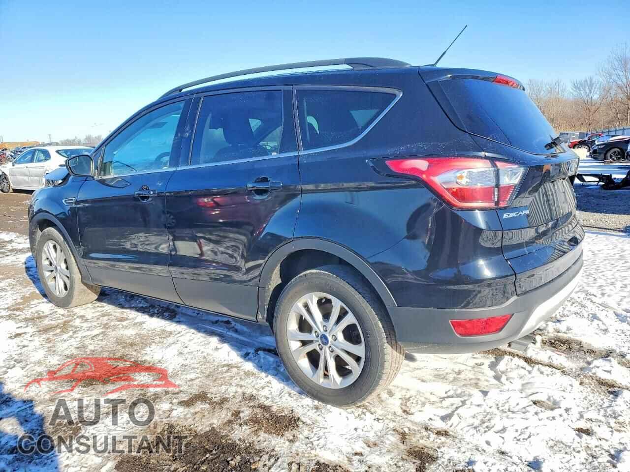 FORD ESCAPE 2018 - 1FMCU0GD2JUC29084