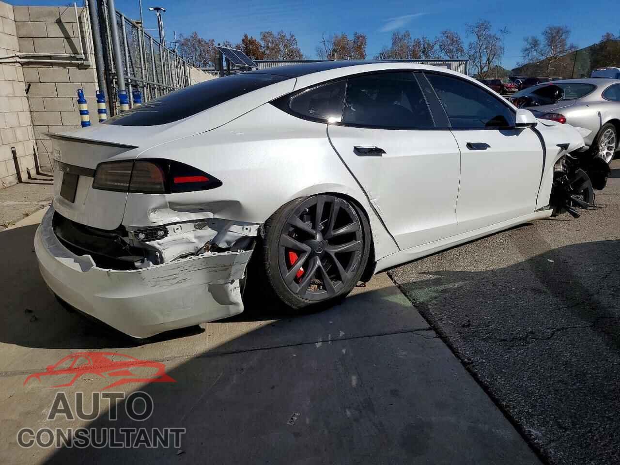 TESLA MODEL S 2023 - 5YJSA1E62PF524898