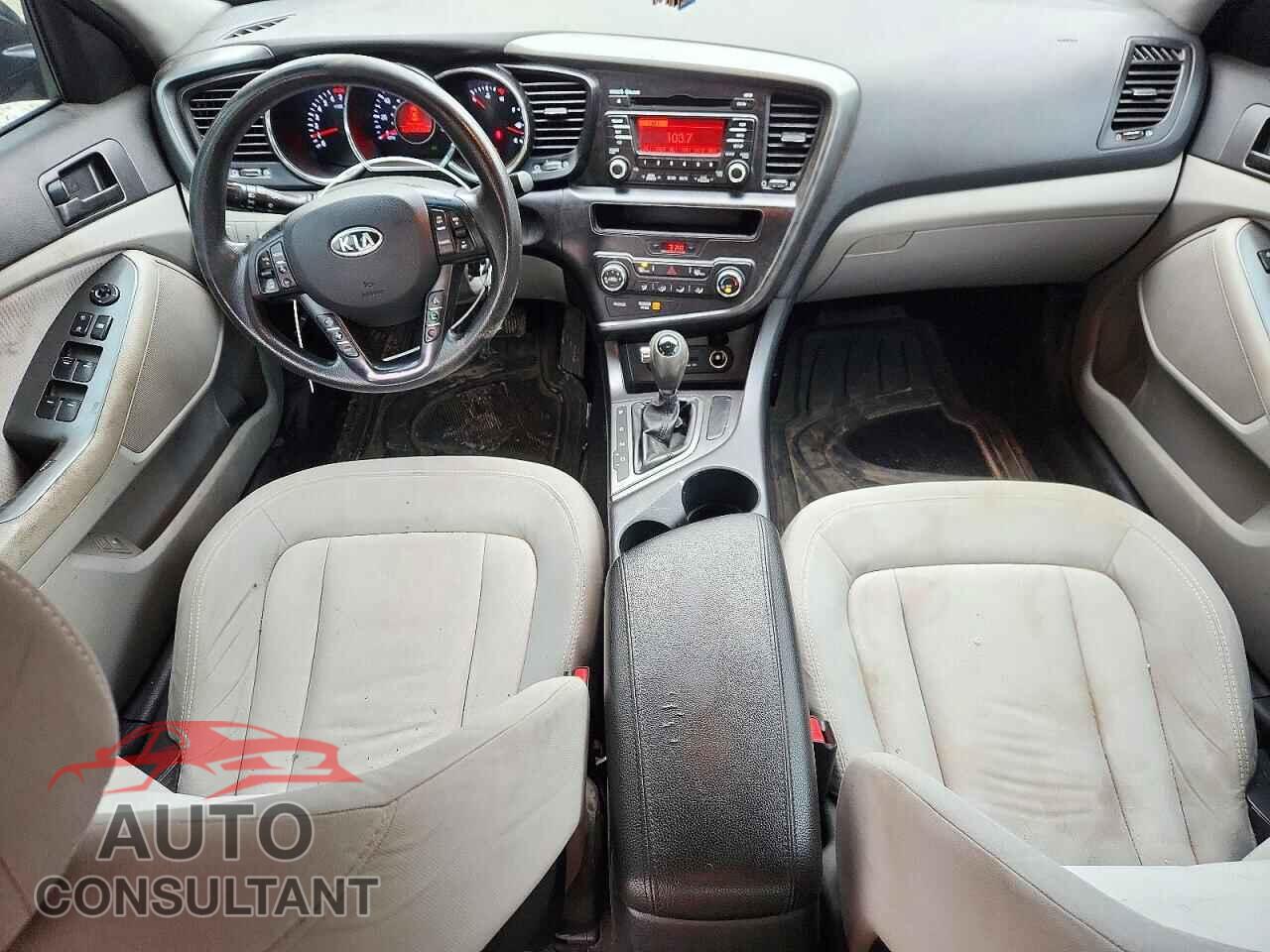 KIA OPTIMA 2011 - KNAGM4A7XB5178426