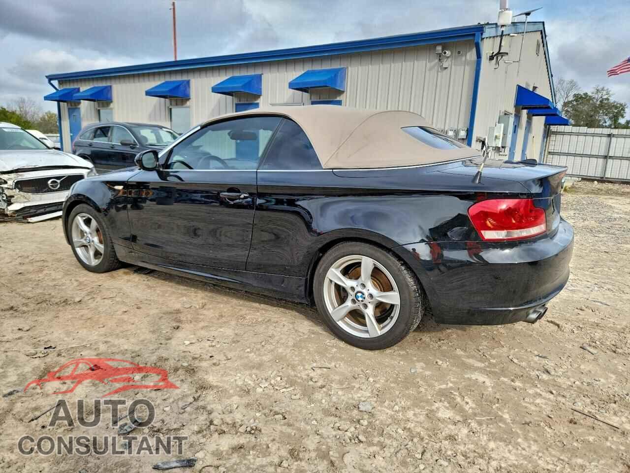 BMW 1 SERIES 2012 - WBAUL7C52CVM83648