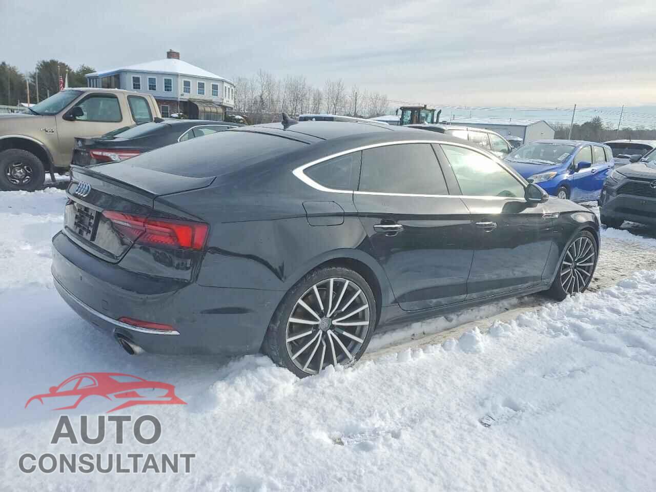 AUDI A5 2018 - WAUBNCF56JA055012