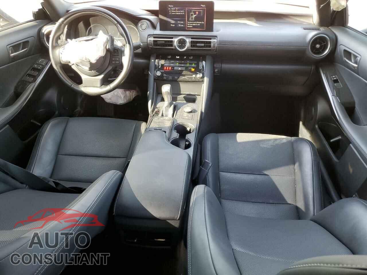 LEXUS IS 2021 - JTHAA1D26M5116331