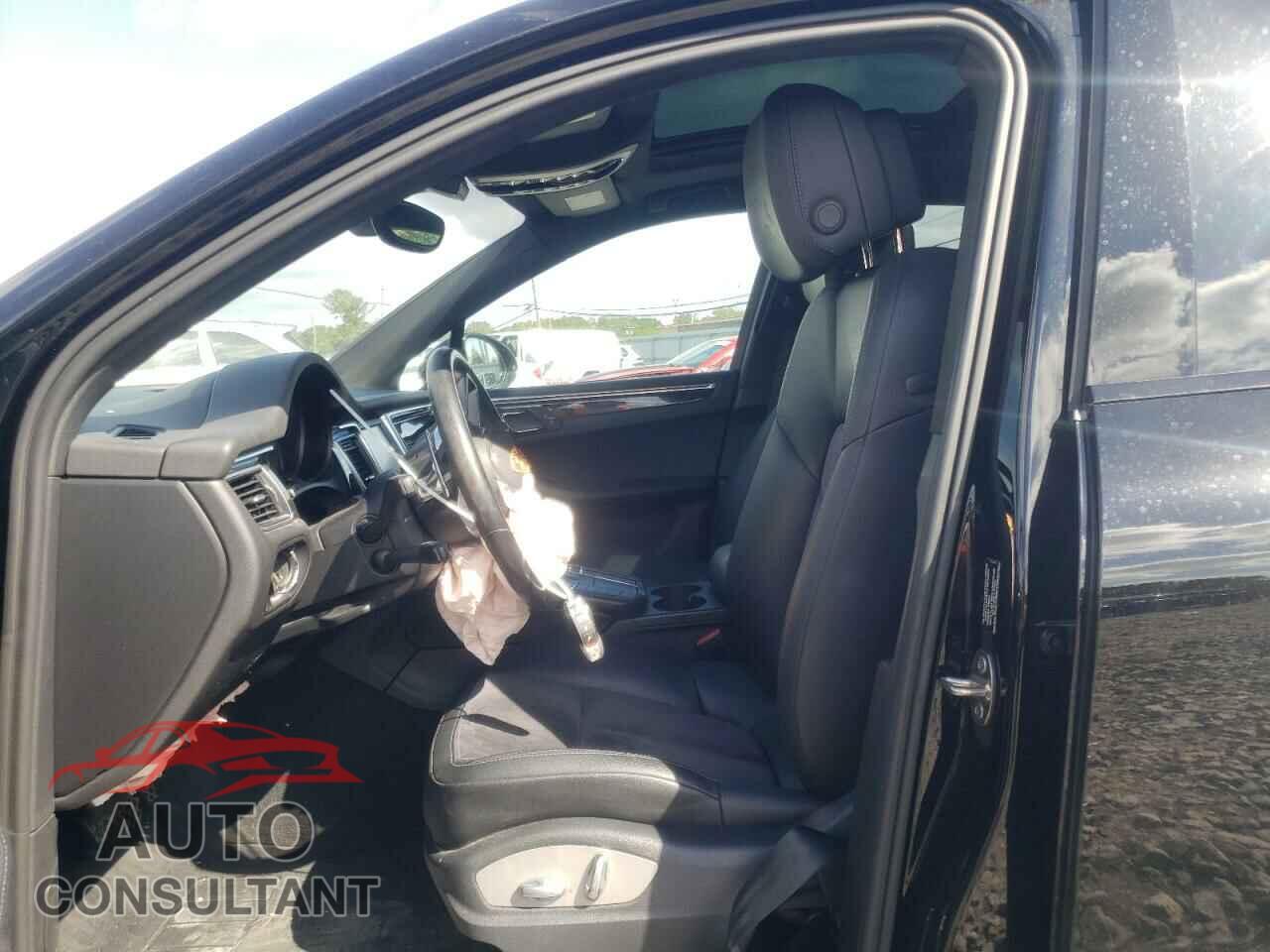 PORSCHE MACAN 2016 - WP1AB2A57GLB42289