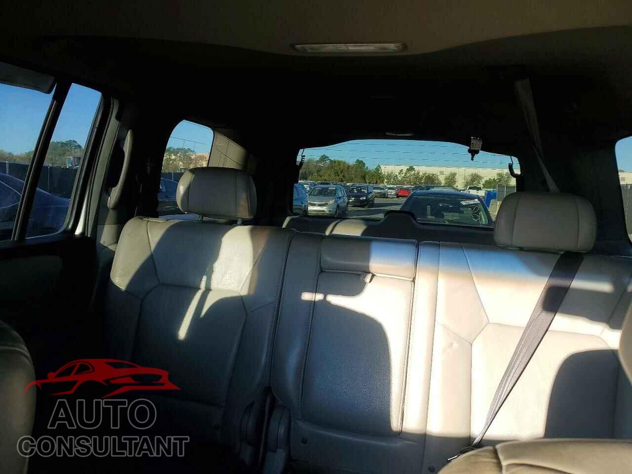 HONDA PILOT 2011 - 5FNYF3H53BB004065