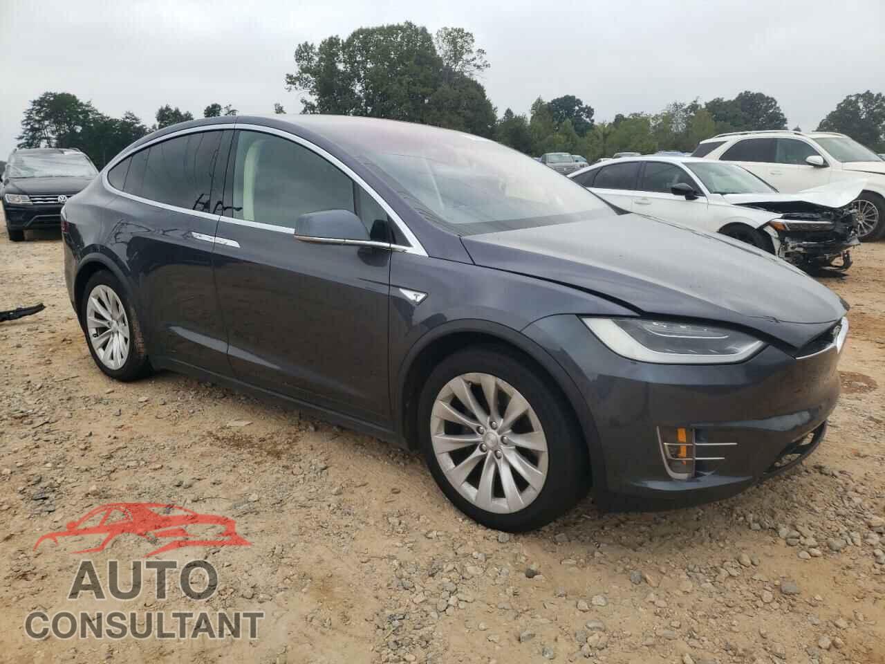 TESLA MODEL X 2016 - 5YJXCBE23GF003482