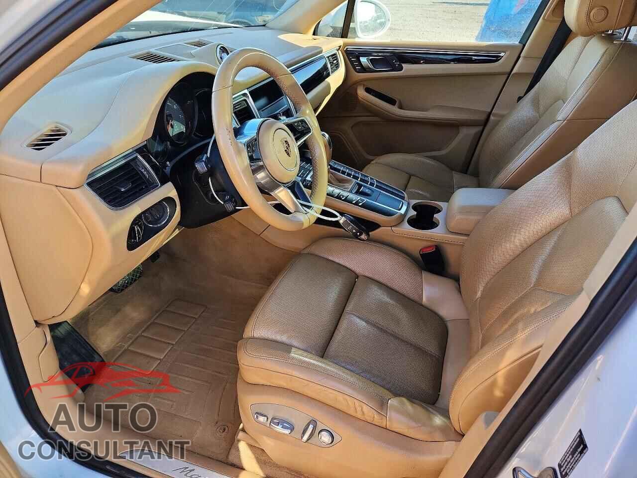 PORSCHE MACAN 2016 - WP1AB2A54GLB46672