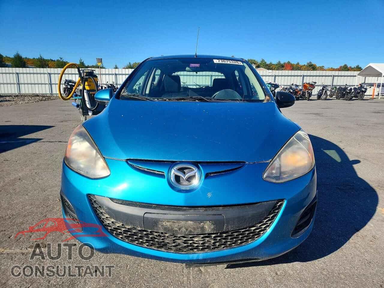 MAZDA 2 2011 - JM1DE1HZ4B0112105