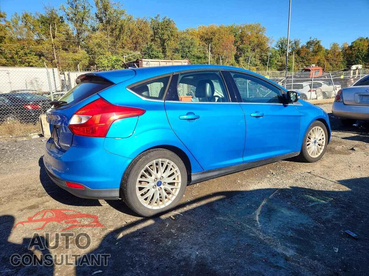 FORD FOCUS 2014 - 1FADP3N22EL338603