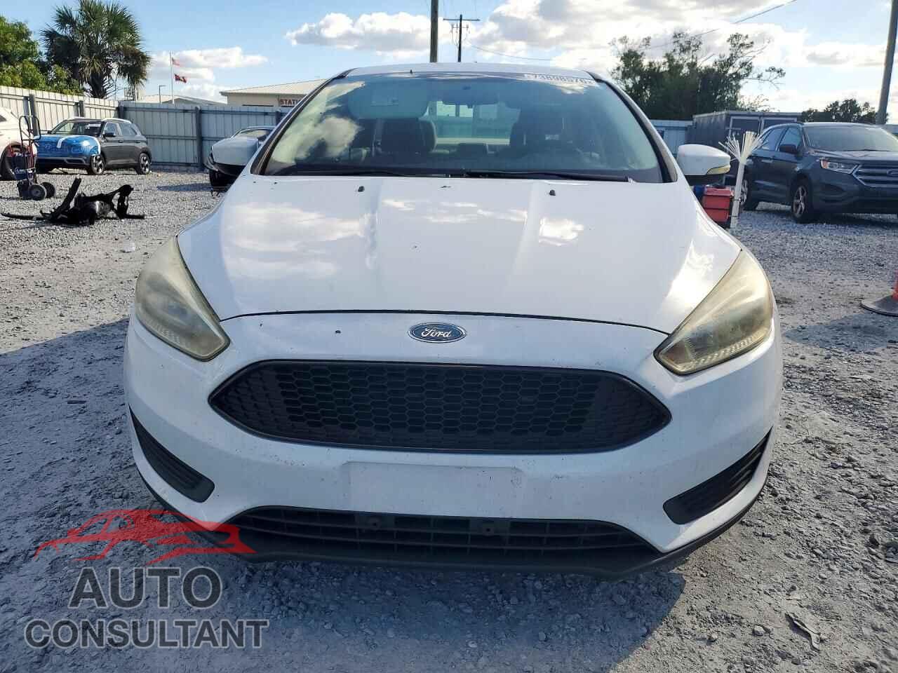 FORD FOCUS 2017 - 1FADP3F20HL264035