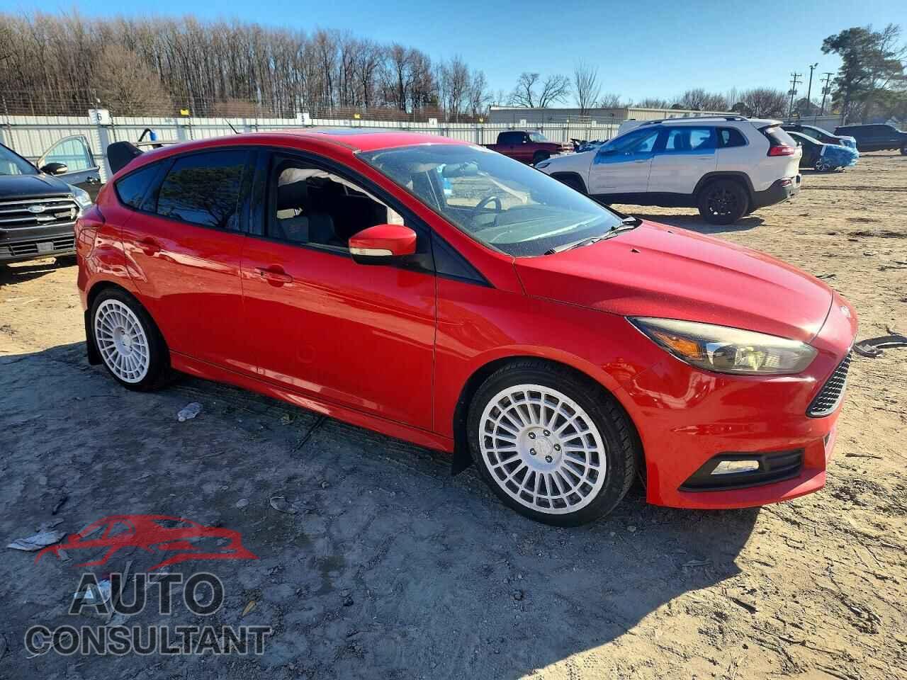 FORD FOCUS 2017 - 1FADP3L91HL297594
